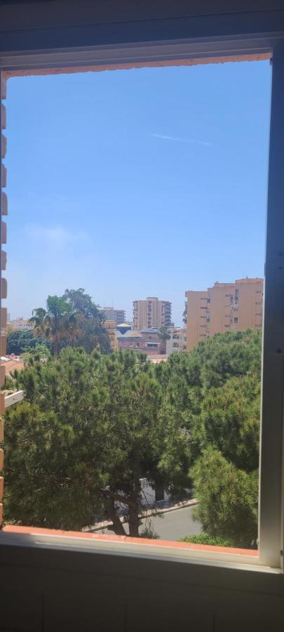 Acuario Shared Flat Piso Compartido Est Partage الشقة مشتركة Apartman Benalmádena Kültér fotó