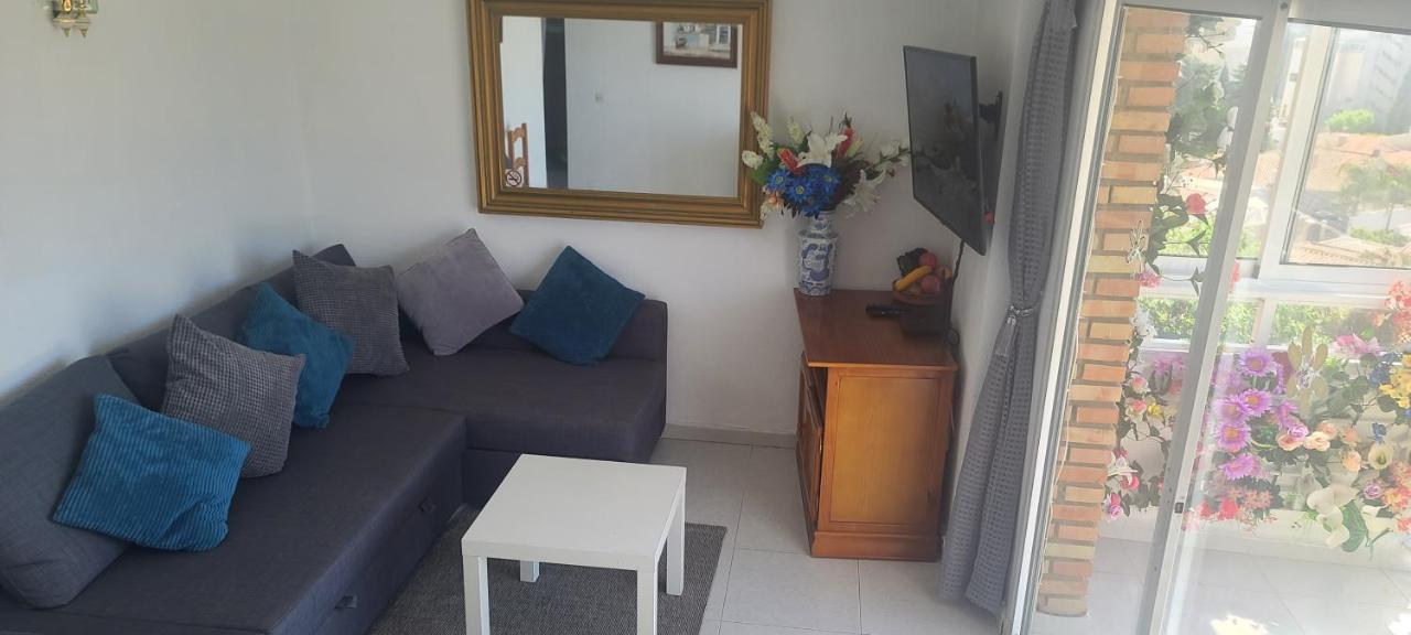 Acuario Shared Flat Piso Compartido Est Partage الشقة مشتركة Apartman Benalmádena Kültér fotó