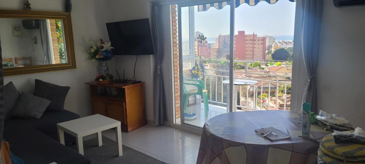 Acuario Shared Flat Piso Compartido Est Partage الشقة مشتركة Apartman Benalmádena Kültér fotó