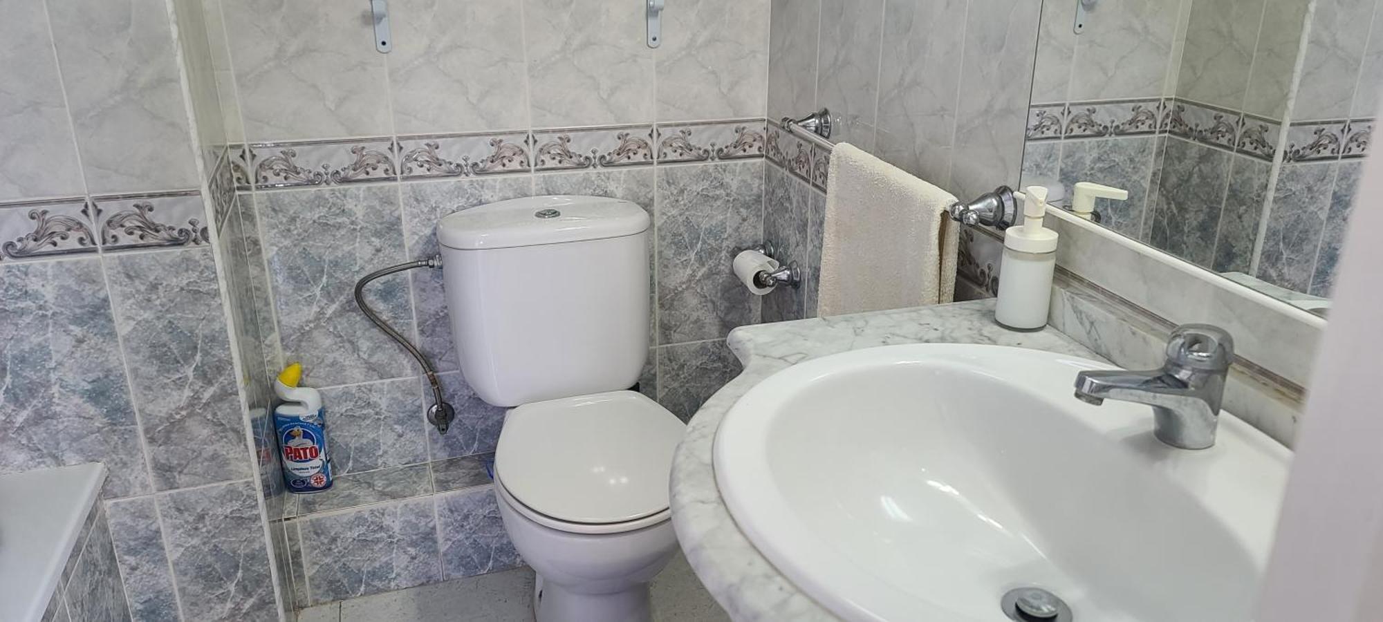 Acuario Shared Flat Piso Compartido Est Partage الشقة مشتركة Apartman Benalmádena Kültér fotó